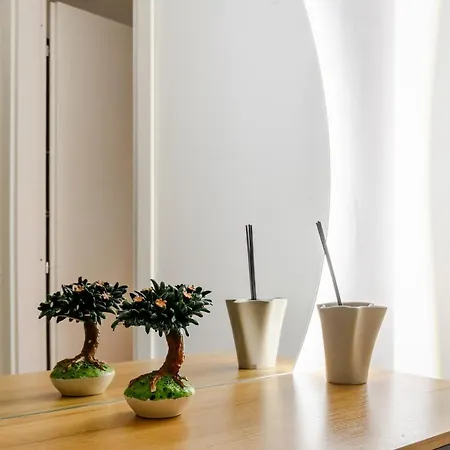 Apartment Partenope 2 Bedroom Near The Port