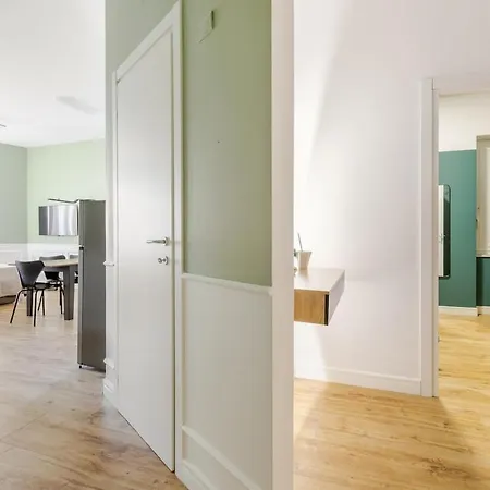 Apartment Partenope 2 Bedroom Near The Port